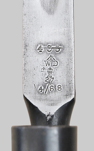 Image of British Pattern 1876 socket bayonet.