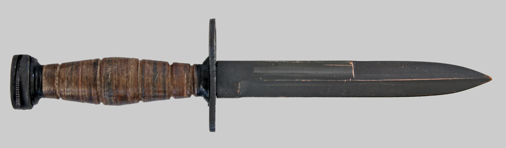 Image of Greek M4 bayonet.