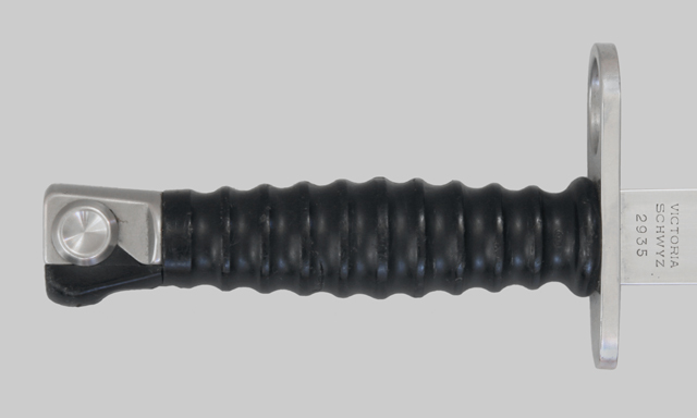 Image of the Swiss M1957 bayonet.