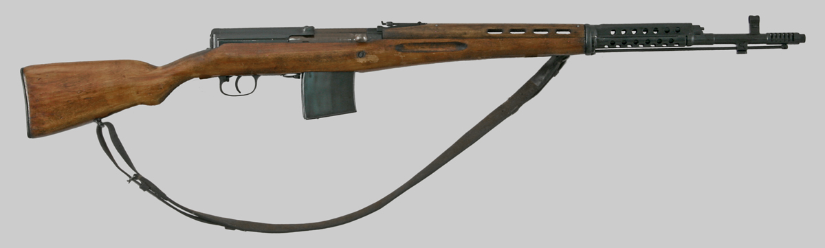 Image of Russian Tokarev SVT-40 self-loading rifle.